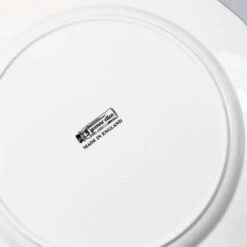 Monochrome Plate Set - Giraffe 6 Monochrome Plate Set - Giraffe -Scout Design Studio MonochromePlateSet Giraffe.03