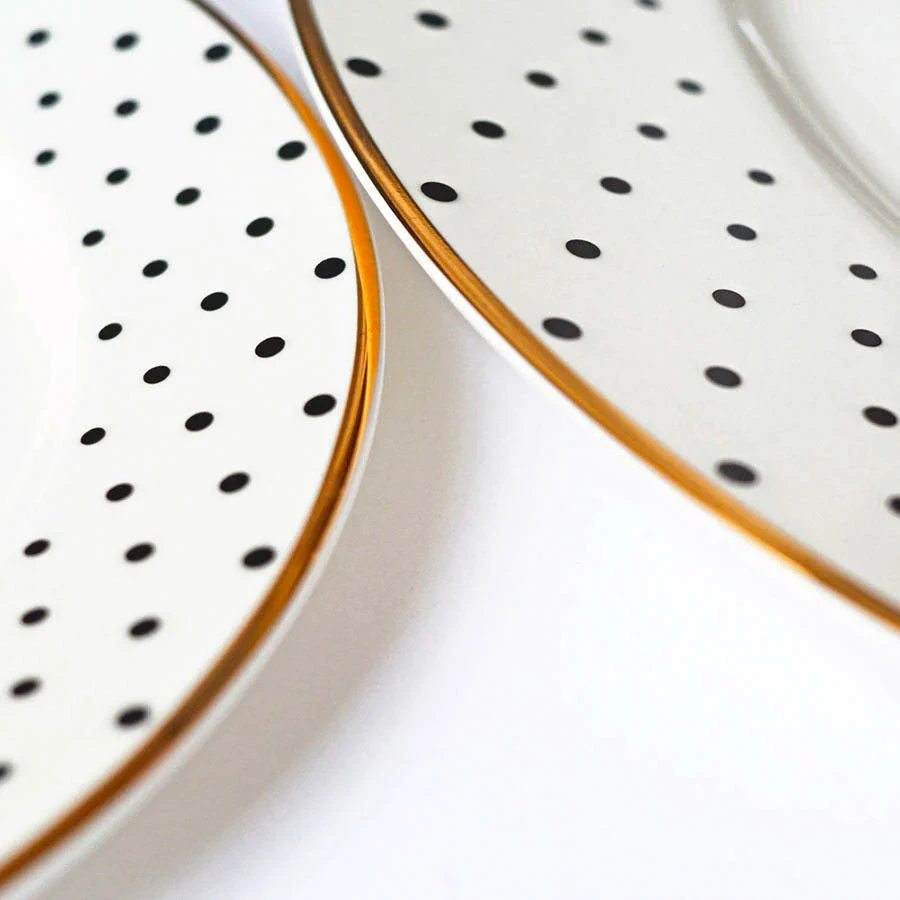 Monochrome Plate Set - Giraffe 4 Monochrome Plate Set - Giraffe - Image 4