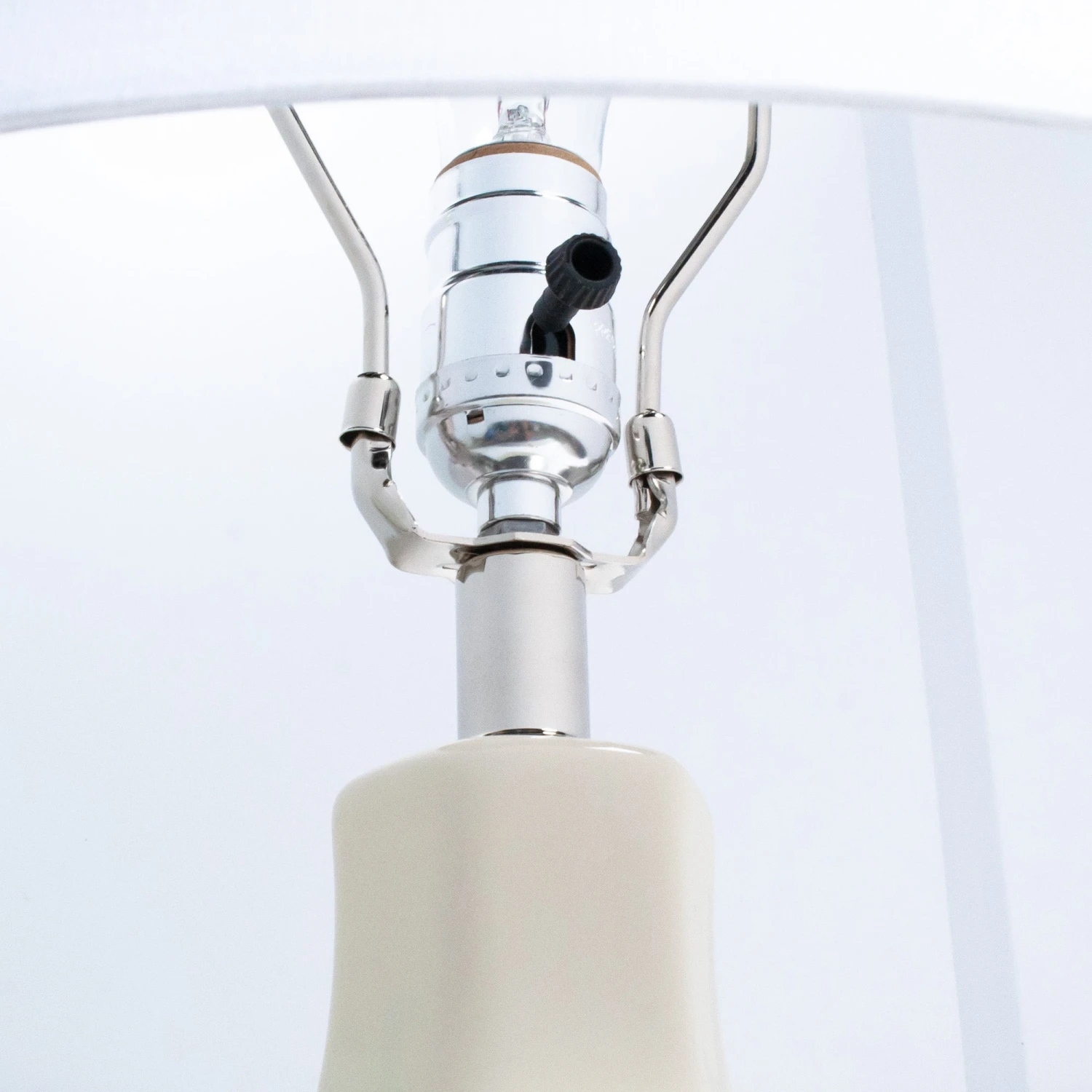 Nova Lamp In Sunlit 5 Nova Lamp In Sunlit - Image 5