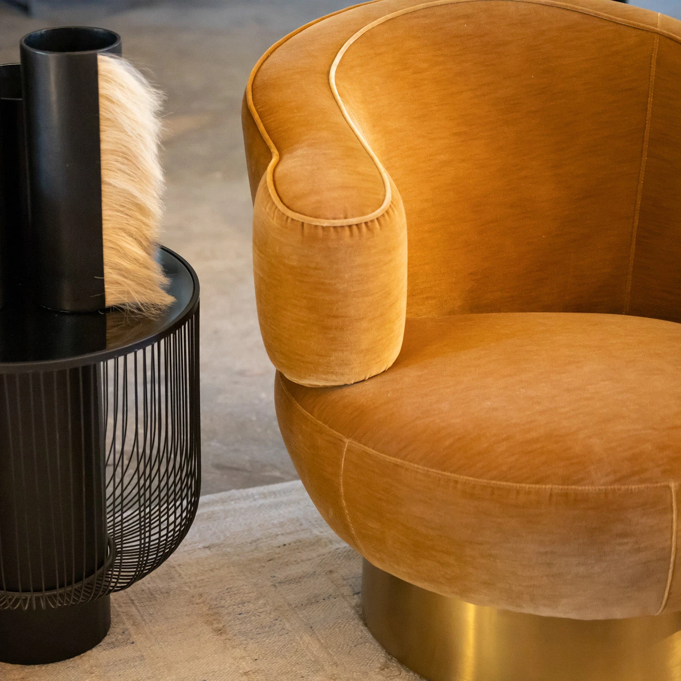 Rainmaker Swivel Chair - Left 2 Rainmaker Swivel Chair - Left - Image 2