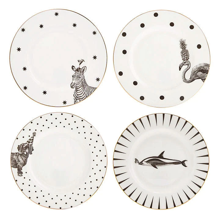 Set Of 4 Monochrome Animal Plates 1 Set Of 4 Monochrome Animal Plates